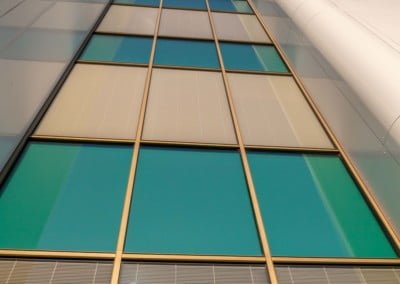 2*lam SST/Black Spacer/herdet fasadegl 6033 --Rubicon